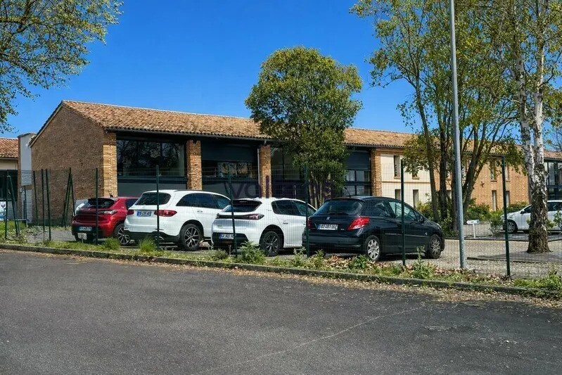 8 Avenue De La Tuilerie, Villeneuve-lès-Bouloc à louer Photo de l’immeuble– Image 1 sur 22