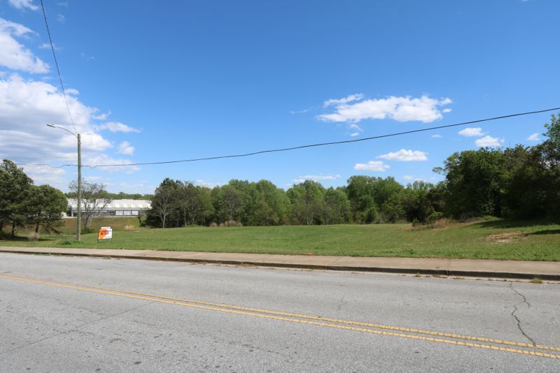 Lorla Street Extension, Greer, SC à vendre - Photo de l’immeuble – Image 2 sur 3