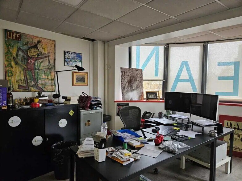 Bureau dans Boulogne-Billancourt à louer - Photo de l’immeuble – Image 2 sur 8