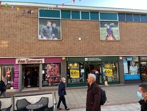 Mell Sq, Solihull à louer Photo de l’immeuble– Image 1 sur 1