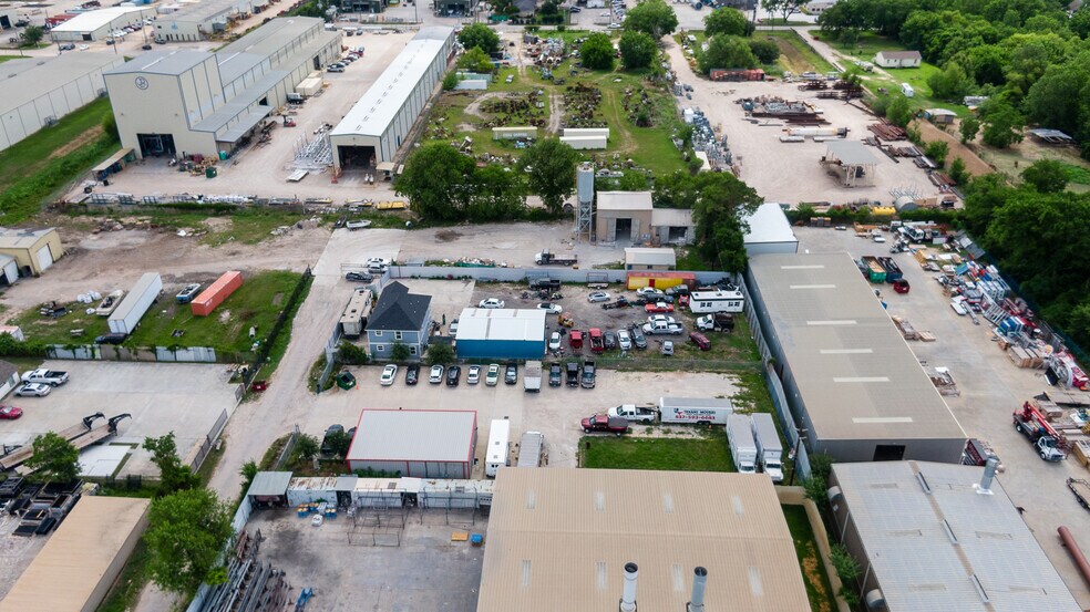 6456 Cunningham Rd, Houston, TX à louer - Photo de l’immeuble – Image 2 sur 32