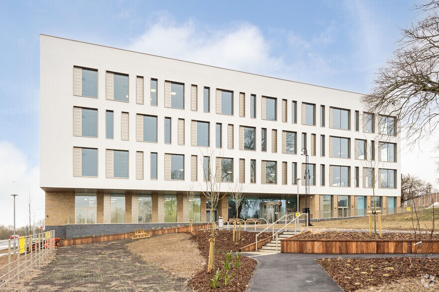 Nesfield Rd, Colchester à louer - Photo principale – Image 1 sur 14