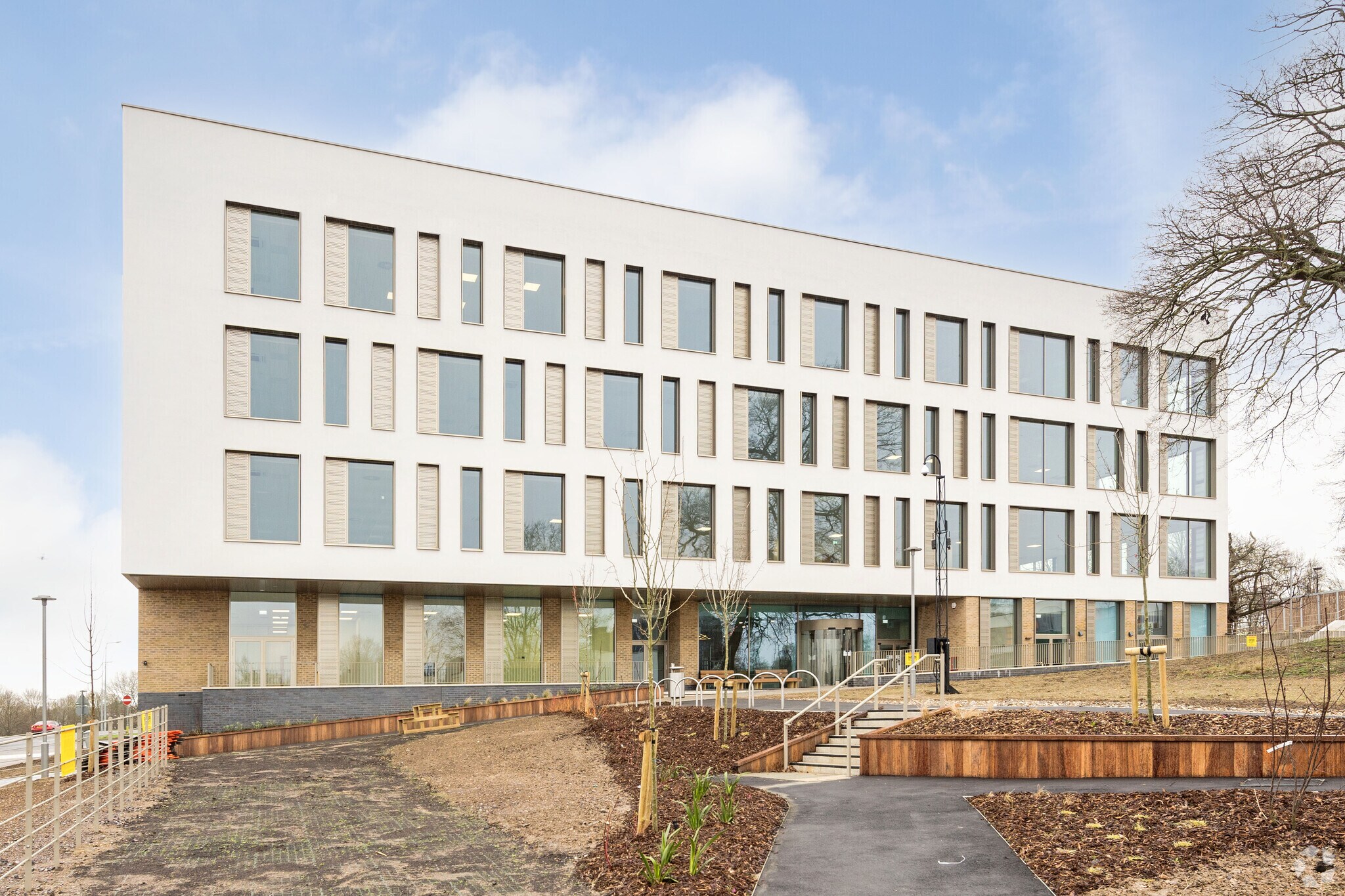 Nesfield Rd, Colchester à louer Photo principale– Image 1 sur 15