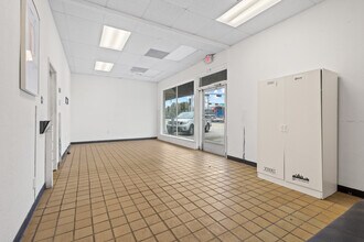 9016 Garland Rd, Dallas, TX à louer Photo intérieure– Image 2 sur 33