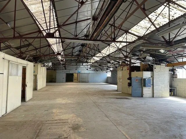 Local d'activités dans Longvic à vendre - Photo intérieure – Image 2 sur 9