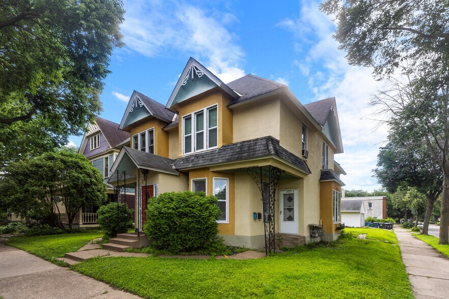 1428 Madison St NE, Minneapolis, MN à vendre - Photo de l’immeuble – Image 3 sur 14