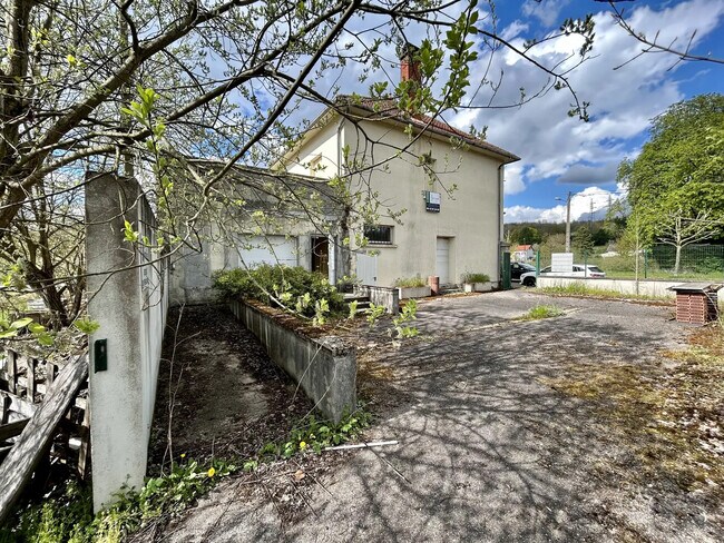 Plus de détails pour 1 Place Becquey, Saint-Dizier - Local d’activités à vendre