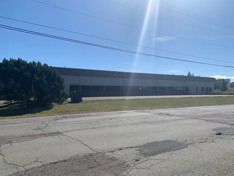 32 Paint St, Port Hawkesbury, NS à louer - Photo de l’immeuble – Image 3 sur 21