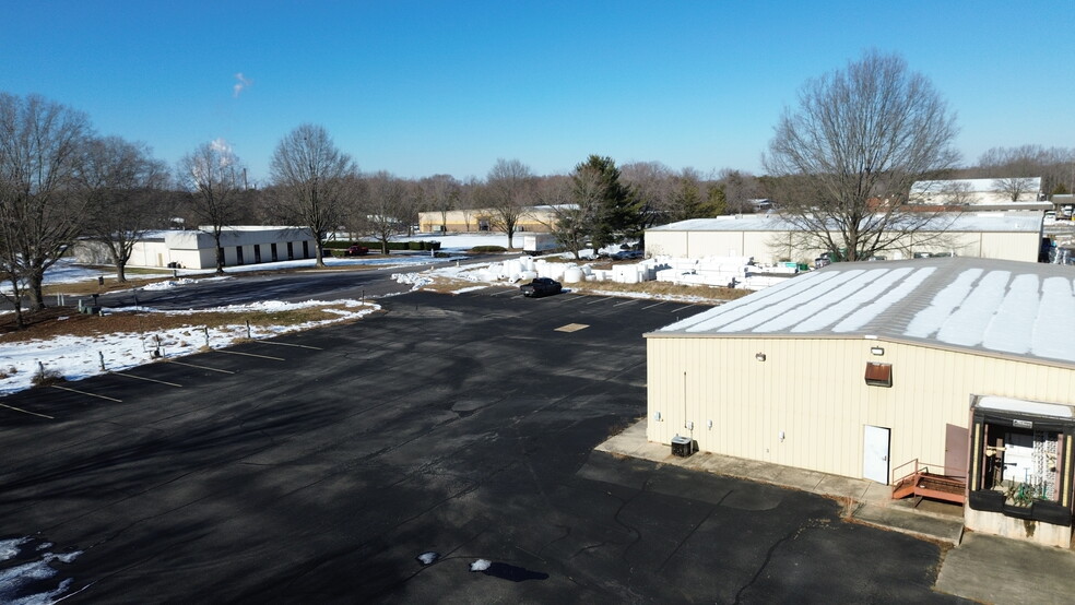 141 Bugeye Sq, Prince Frederick, MD à louer - Photo de l’immeuble – Image 3 sur 21