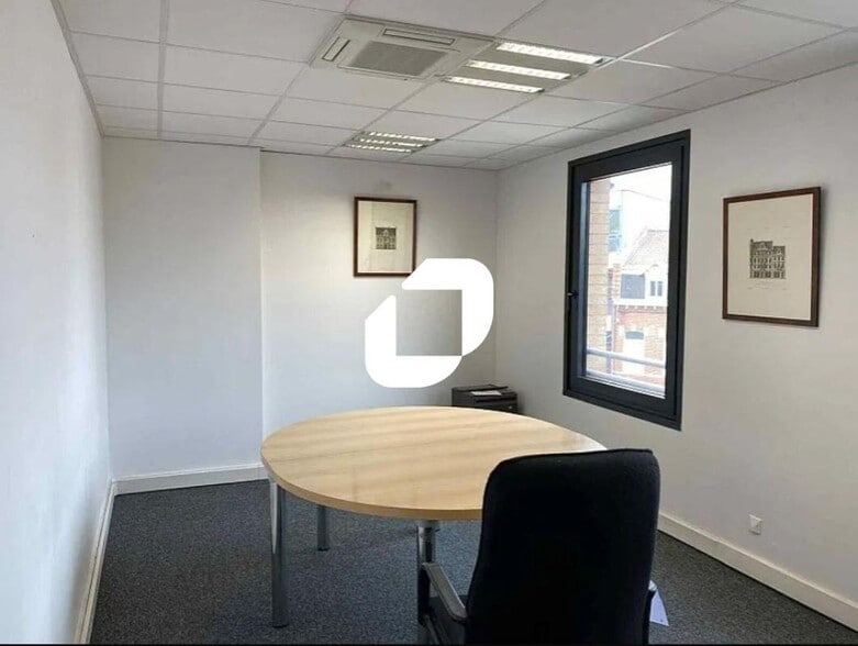 Bureau dans Lille à louer - Photo de l’immeuble – Image 3 sur 7