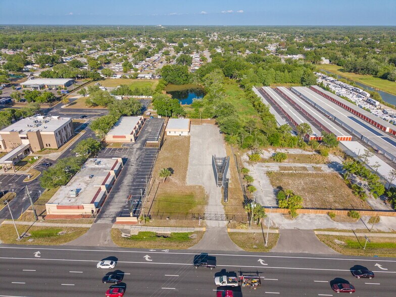 2312 US Highway 19, Holiday, FL à vendre - Photo de l’immeuble – Image 2 sur 34