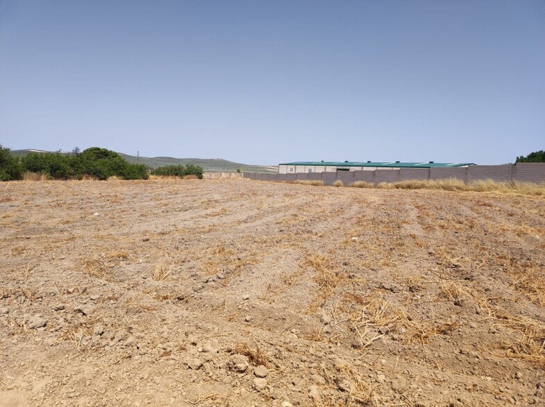 Terrain dans Aguadulce, Sevilla à vendre - Photo principale – Image 2 sur 18