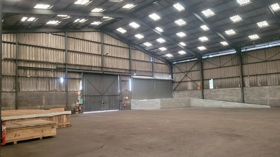 Local d'activités dans Le Grand-Quevilly à vendre - Photo intérieure – Image 3 sur 7