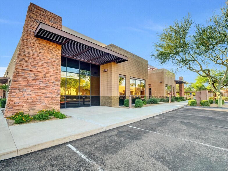 16841 N 31st Ave, Phoenix, AZ à vendre - Photo de l’immeuble – Image 3 sur 15