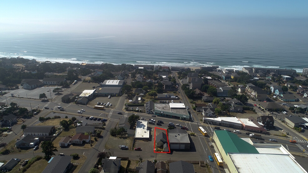 1330 NE Highway 101/1333 NE Keel portefeuille de 2 biens à vendre sur LoopNet.fr - Photo principale – Image 2 sur 2