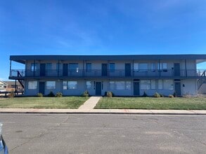 10255 E 25th Ave, Aurora, CO à louer Photo intérieure– Image 2 sur 8