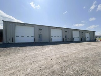 Plus de détails pour 82 Jack Davey Dr, Bath, ON - Industriel/Logistique à louer