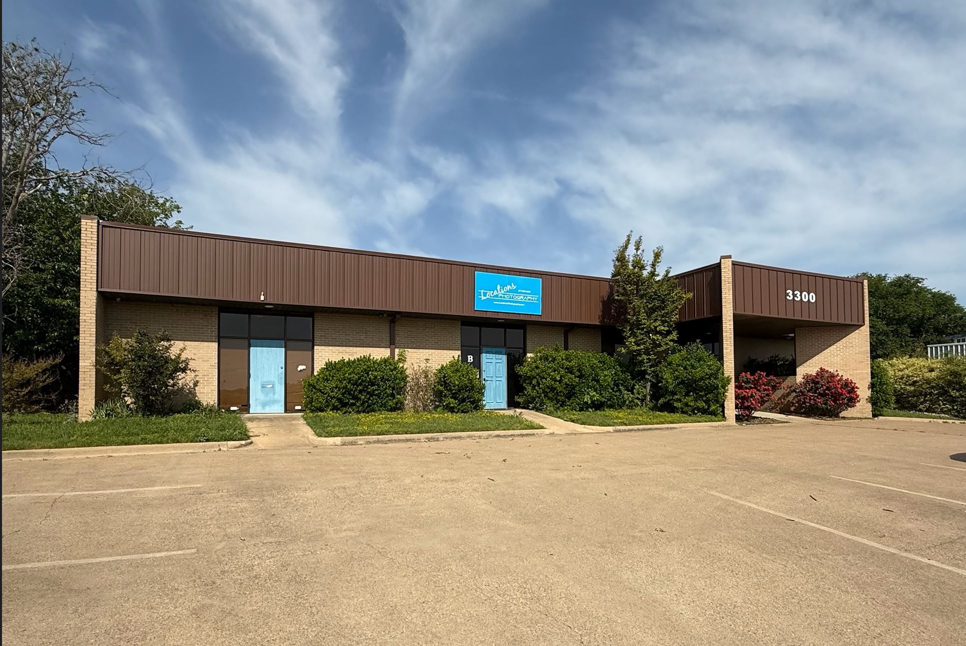 3300 Joyce Dr, Fort Worth, TX à louer Photo de l’immeuble– Image 1 sur 5