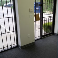5829 W Sam Houston Pky N, Houston, TX à louer Photo intérieure– Image 1 sur 12