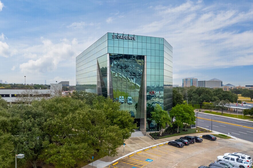 10260 Westheimer Rd, Houston, TX à louer - Photo de l’immeuble – Image 1 sur 16
