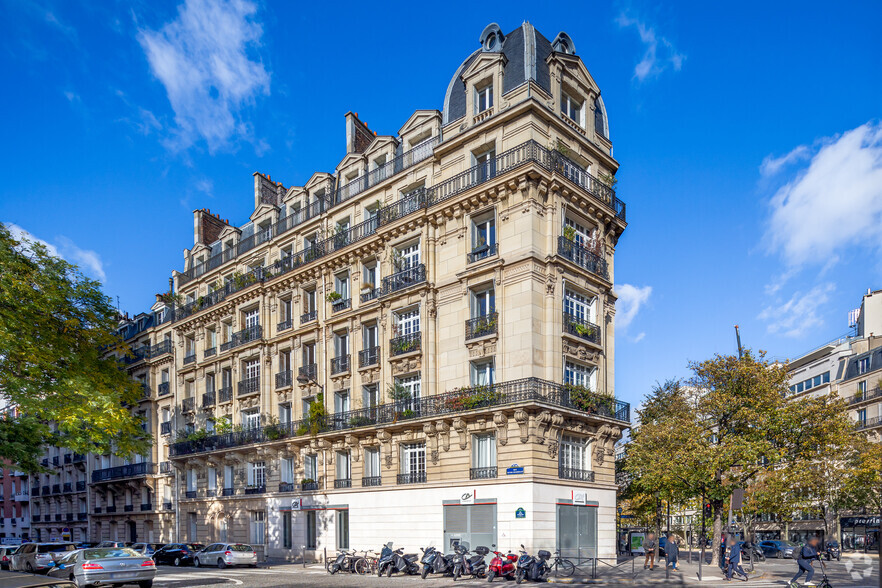 Local commercial dans Paris à louer - Photo de l’immeuble – Image 3 sur 3