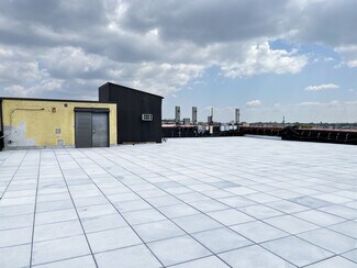 Plus de détails pour 35-37 36th St, Long Island City, NY - Bureau à louer