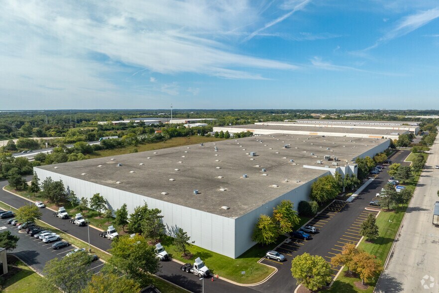 3900 Rock Creek Blvd, Joliet, IL à louer - Photo de l’immeuble – Image 3 sur 4