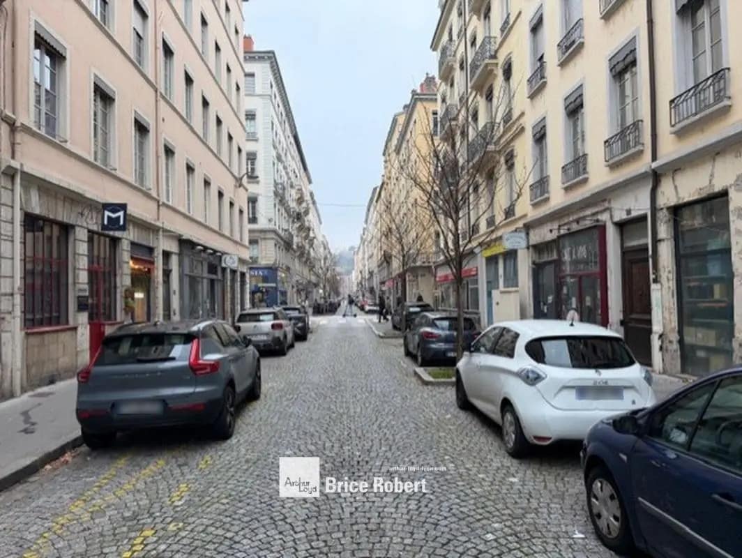 52 Rue Franklin, Lyon à louer Photo de l’immeuble– Image 1 sur 7