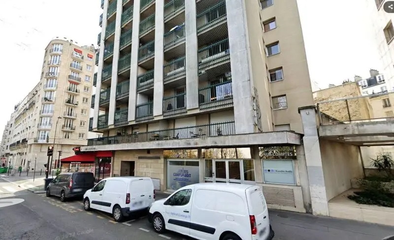 Bureau dans Paris à vendre - Photo de l’immeuble – Image 1 sur 2