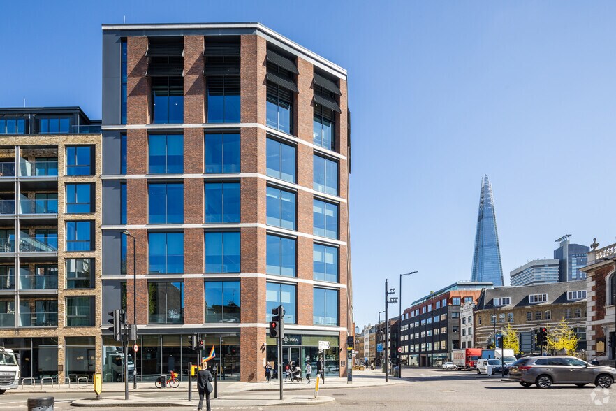 180 Borough High St, Londres à louer - Photo de l’immeuble – Image 2 sur 8