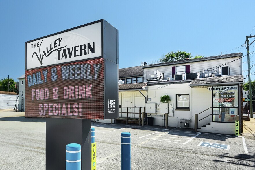 1 Cherry St, Seven Valleys, PA à vendre - Photo de l’immeuble – Image 2 sur 67