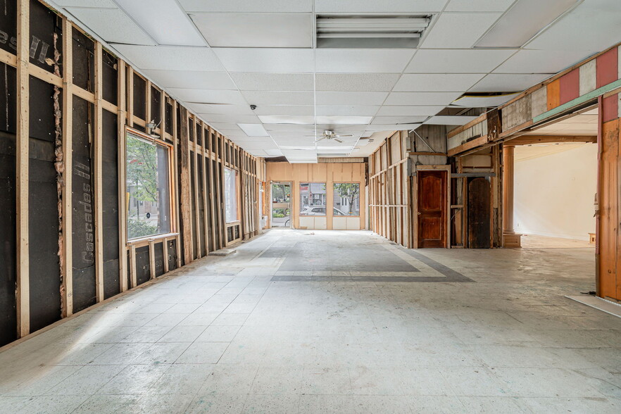 2193-2199 Rue Marie-Anne E E, Montréal, QC à louer - Photo intérieure – Image 3 sur 16