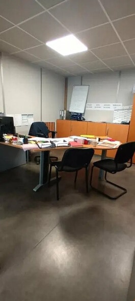 Local d'activités dans Le Havre à vendre - Photo de l’immeuble – Image 3 sur 7