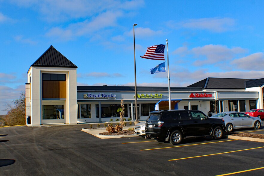 15425-15495 Clayton Rd, Ballwin, MO à louer - Photo de l’immeuble – Image 3 sur 8