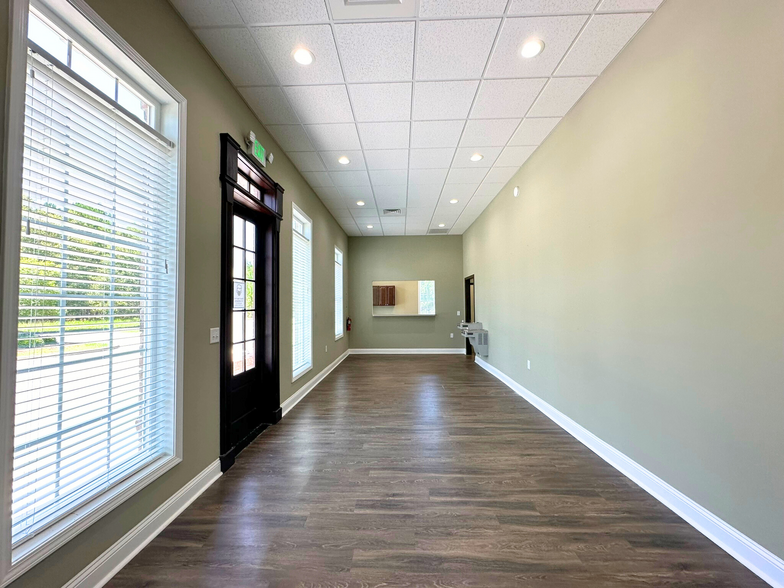 741 Weeping Willow Dr, Hinesville, GA à louer - Photo de l’immeuble – Image 2 sur 19
