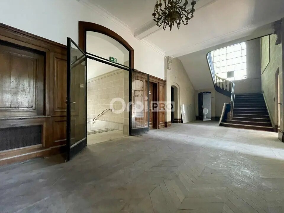 Bureau dans Roubaix à louer Photo de l’immeuble– Image 1 sur 8