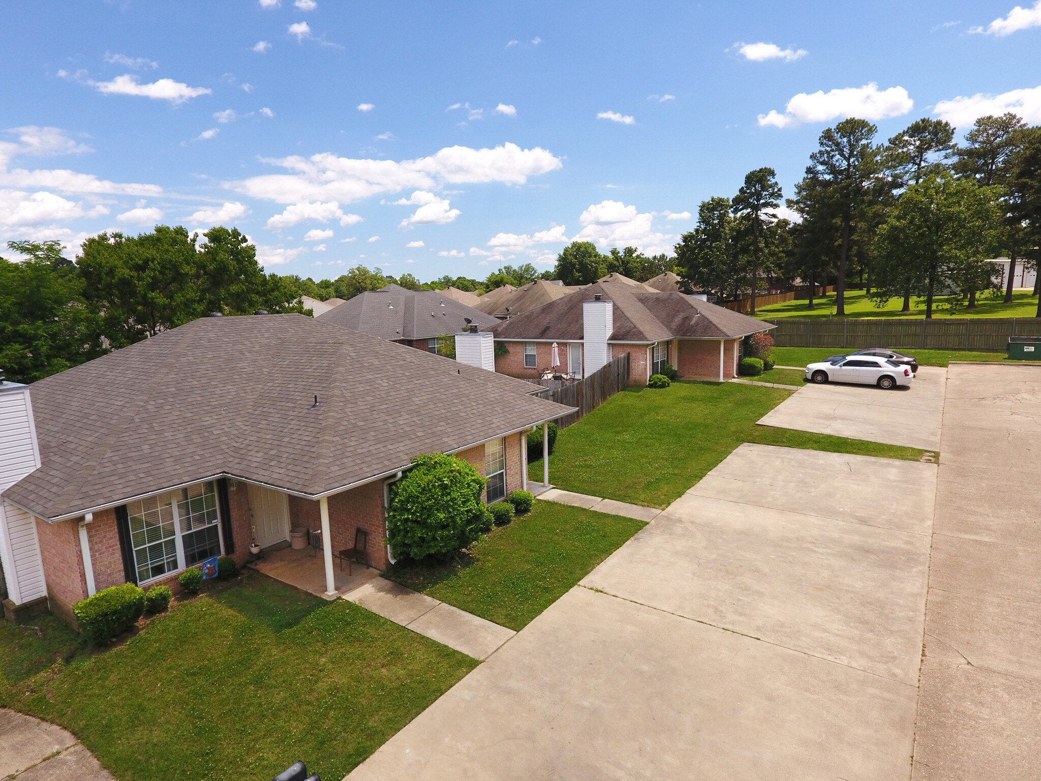 701 Champion Pl, Texarkana, TX à vendre Photo principale– Image 1 sur 23