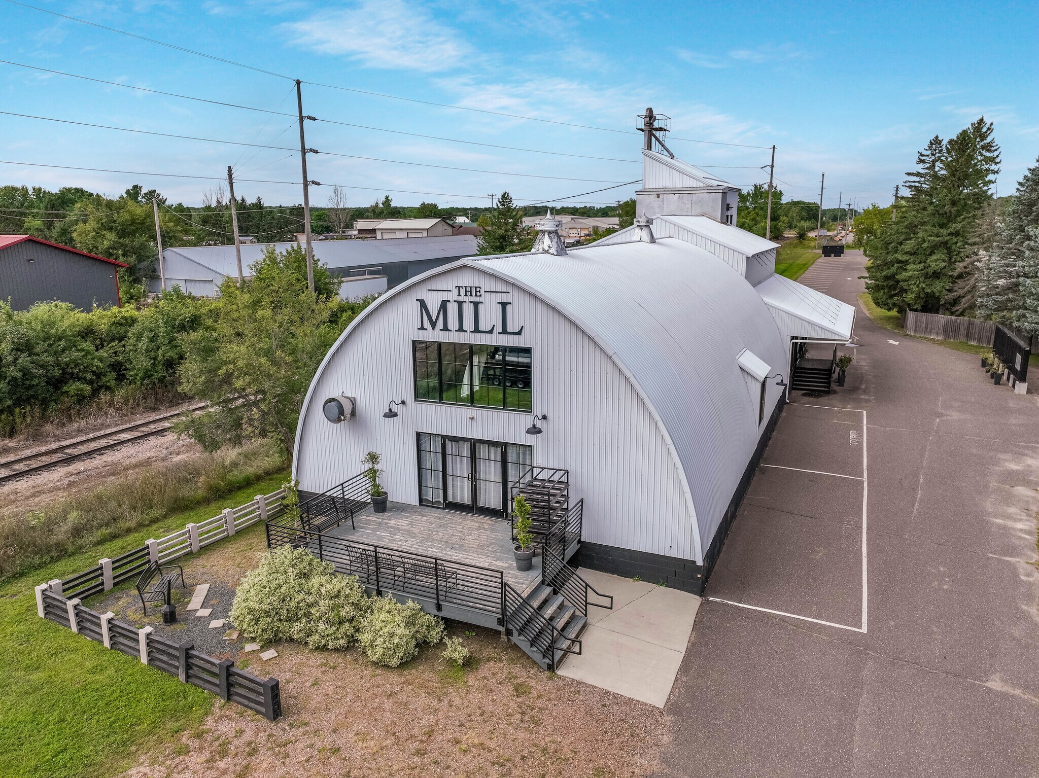 646 Banks St, Chetek, WI à vendre Aérien– Image 1 sur 46