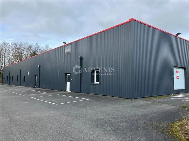 Local commercial dans Bourges à vendre - Photo de l’immeuble – Image 1 sur 5