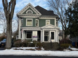 Plus de détails pour 79 St James St, Kingston, NY - Bureau, Bureau/Local commercial à louer
