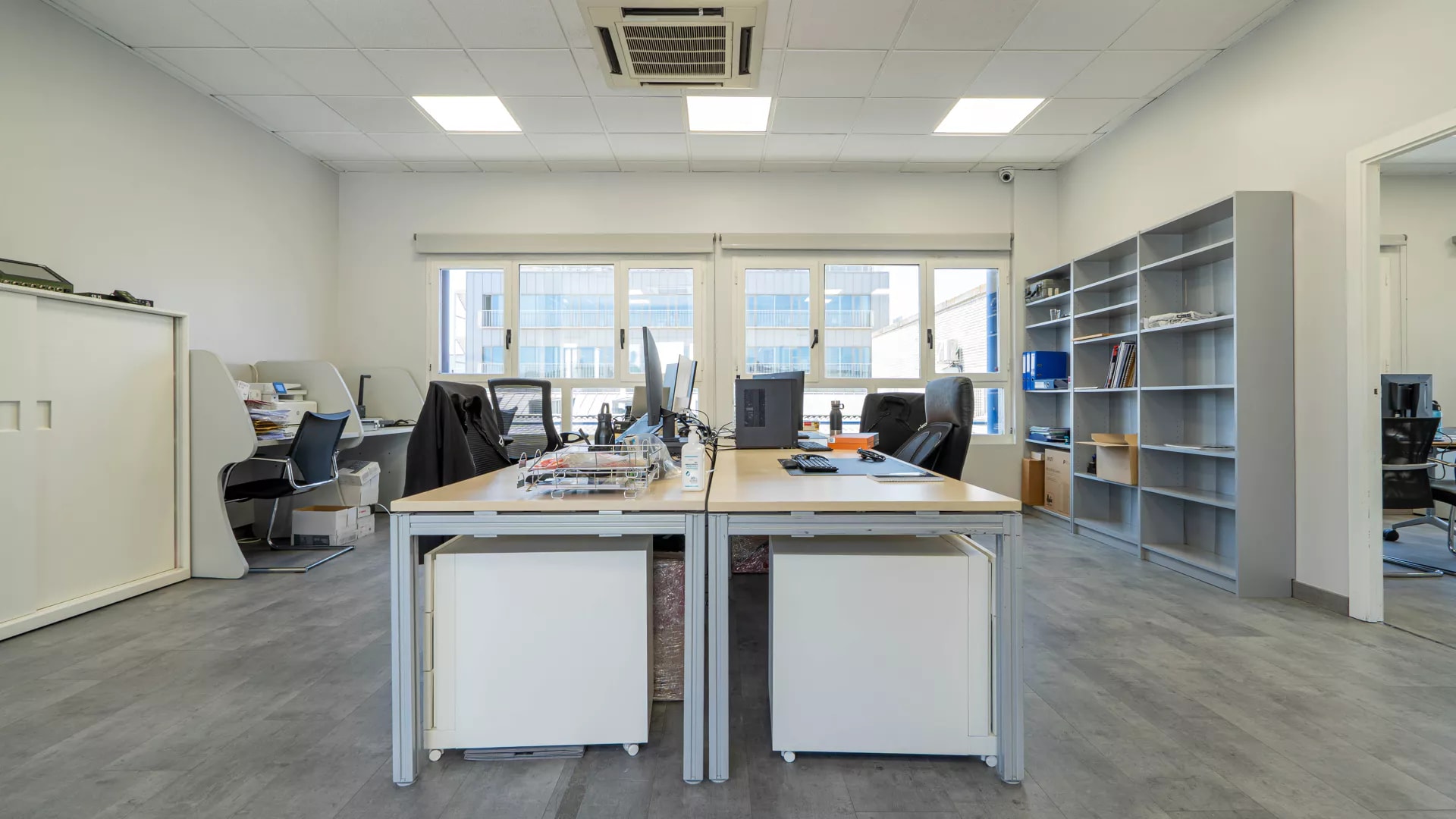 Bureau dans Alcobendas, Madrid à louer Photo intérieure– Image 1 sur 15