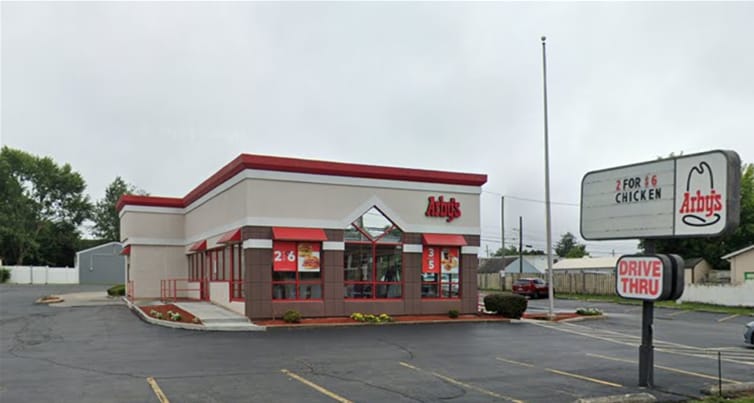 618 Chester Pike, Norwood, PA à louer Photo de l’immeuble– Image 1 sur 3