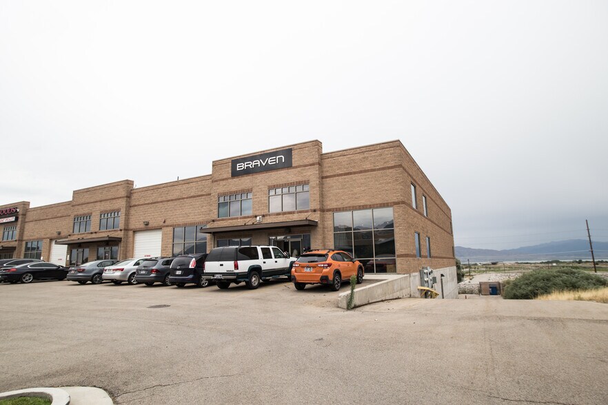 713-729 N 1500, Orem, UT à louer - Photo de l’immeuble – Image 2 sur 3