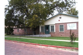Plus de détails pour 401 W Moss St, Eastland, TX - Santé à vendre