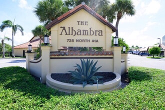 The Alhambra, Jupiter, FL à louer Photo de l’immeuble– Image 1 sur 15