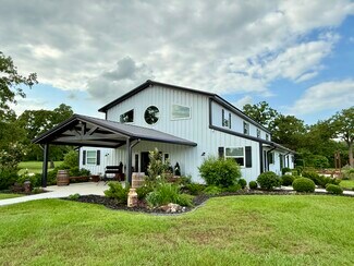 Plus de détails pour 601 N Shipp St, Madisonville, TX - Spécialisé à vendre