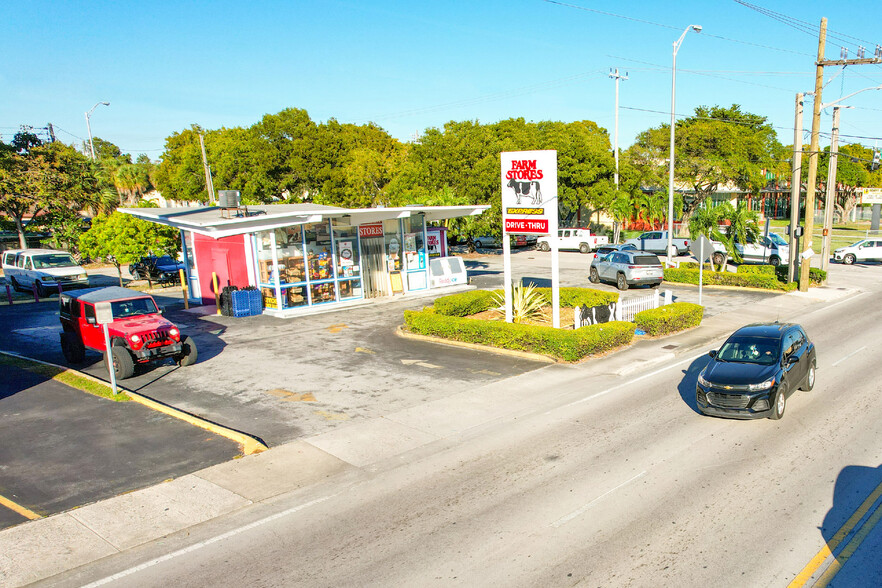 605 W 29th St, Hialeah, FL à vendre - Photo de l’immeuble – Image 2 sur 6