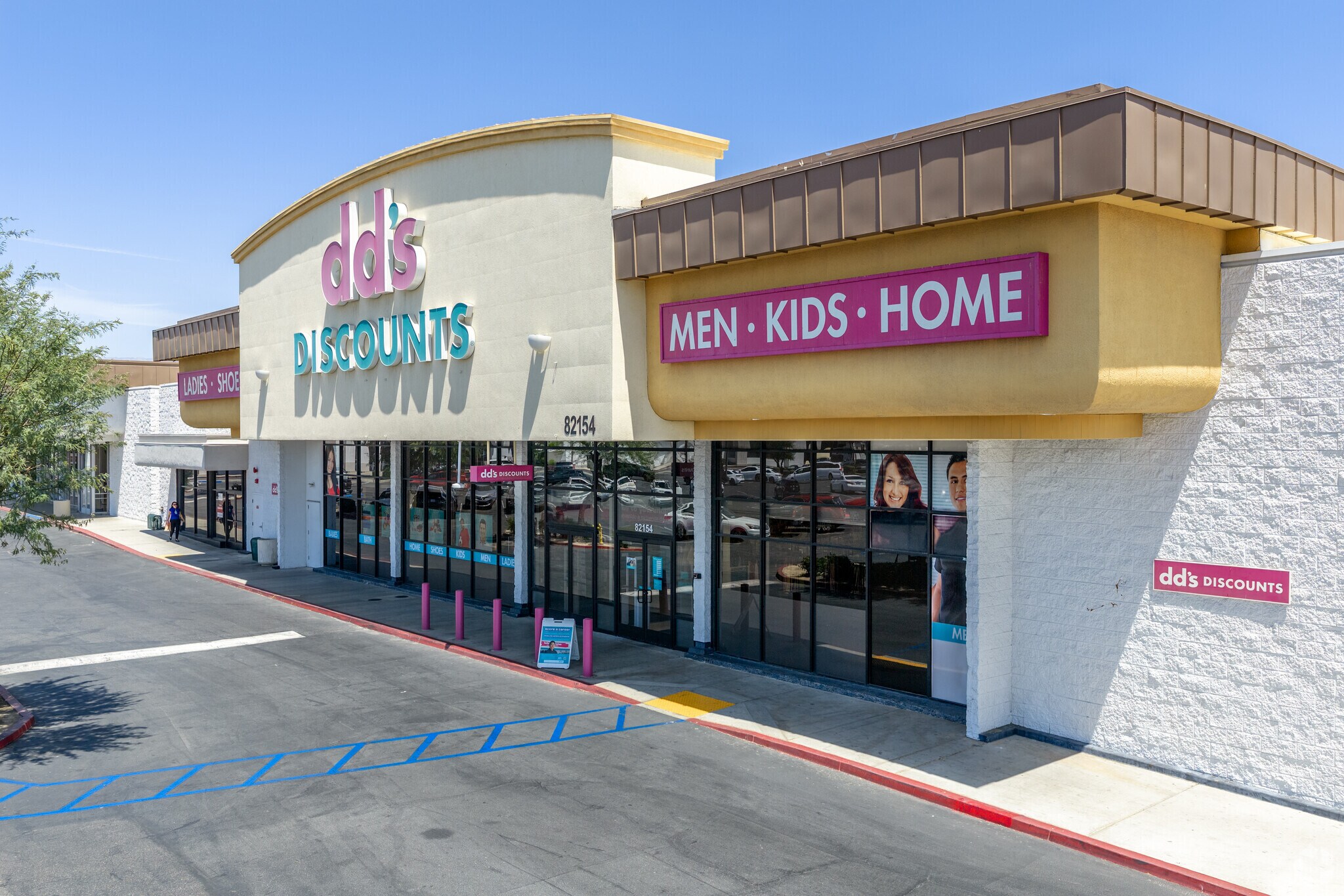 82152-82154 US Highway 111, Indio, CA à vendre Photo principale– Image 1 sur 5