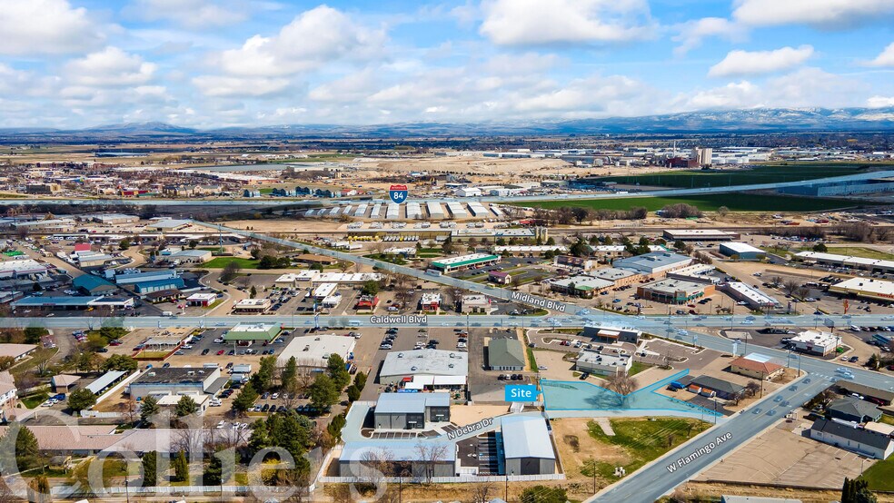 N Debra dr, Nampa, ID à louer - Photo de l’immeuble – Image 1 sur 3