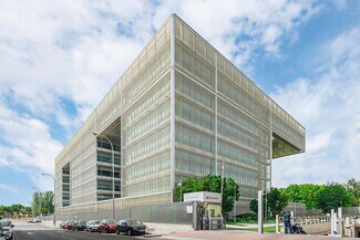 Plus de détails pour Calle de las Abelias, 1, Madrid - Bureau à louer